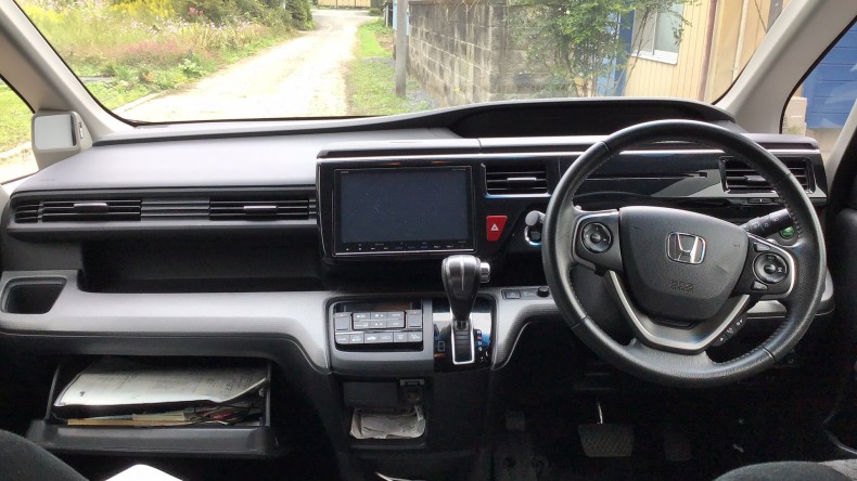 内装インパネ全体