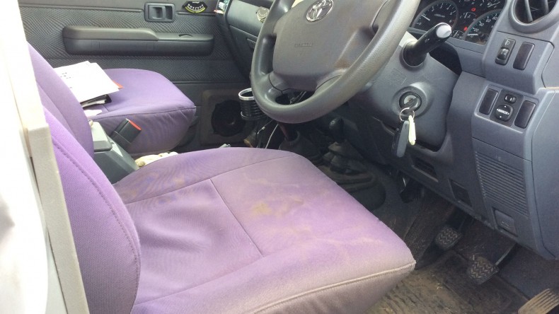 内装前方シート