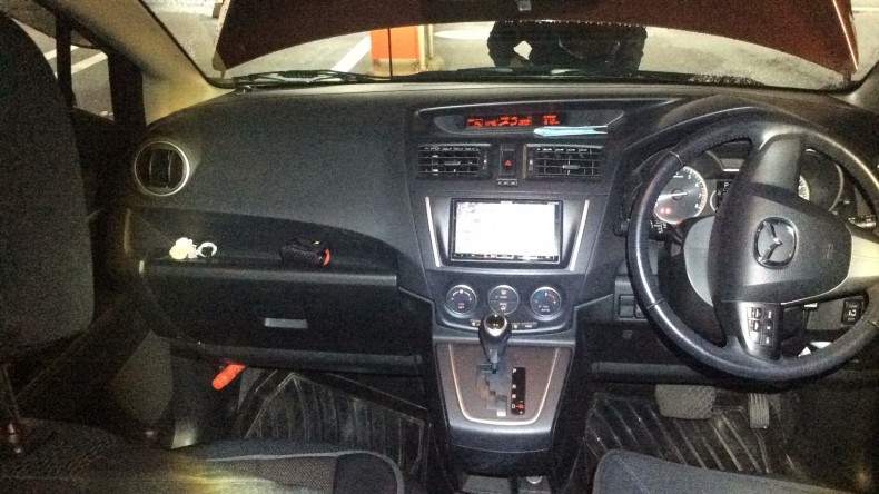 内装インパネ全体