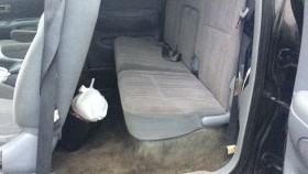 内装後方シート