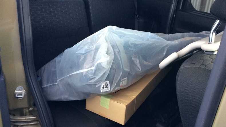 内装後方シート