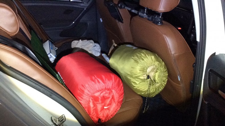 内装後方シート