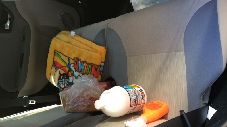 内装後方シート