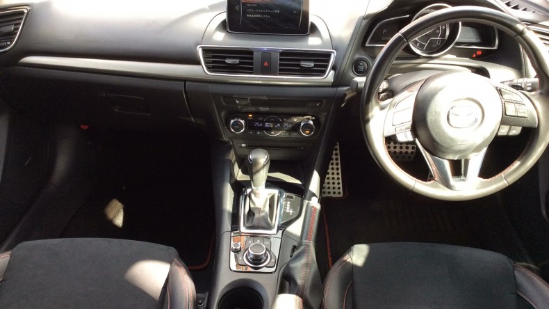 内装インパネ全体