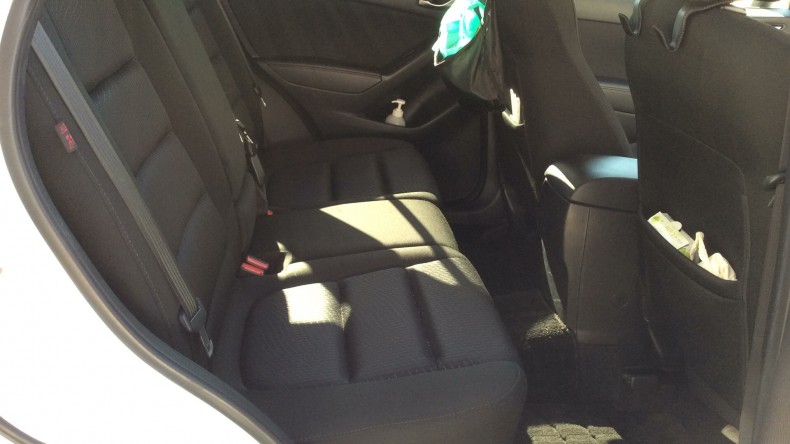 内装後方シート