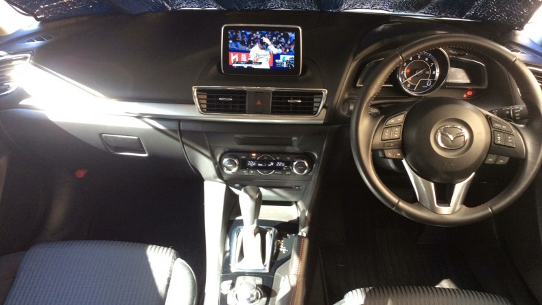 内装インパネ全体