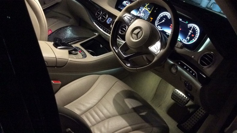 内装前方シート