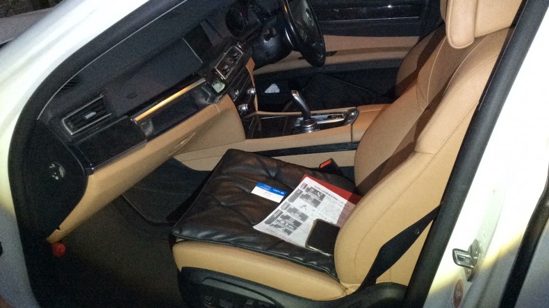 内装前方シート