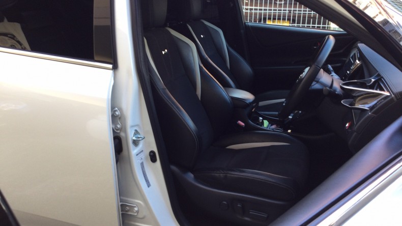 内装前方シート