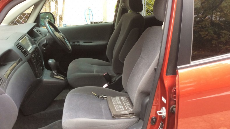 内装前方シート