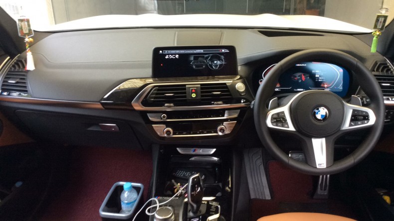 内装インパネ全体