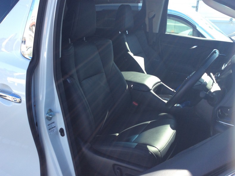 内装前方シート