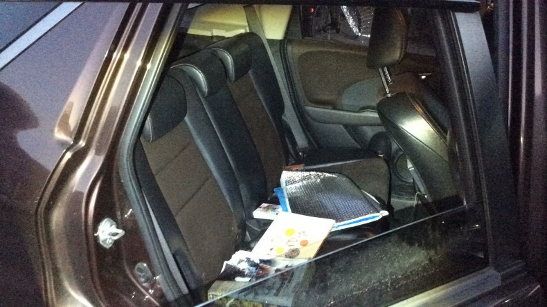 内装後方シート