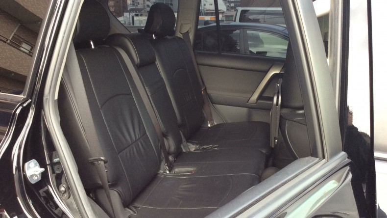 内装後方シート