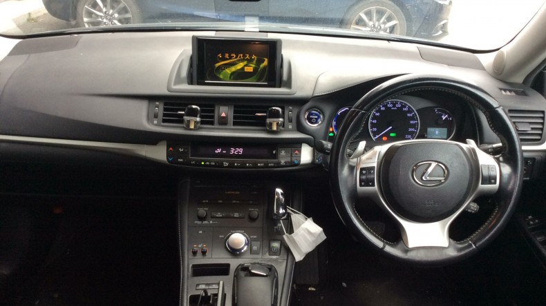 内装インパネ全体