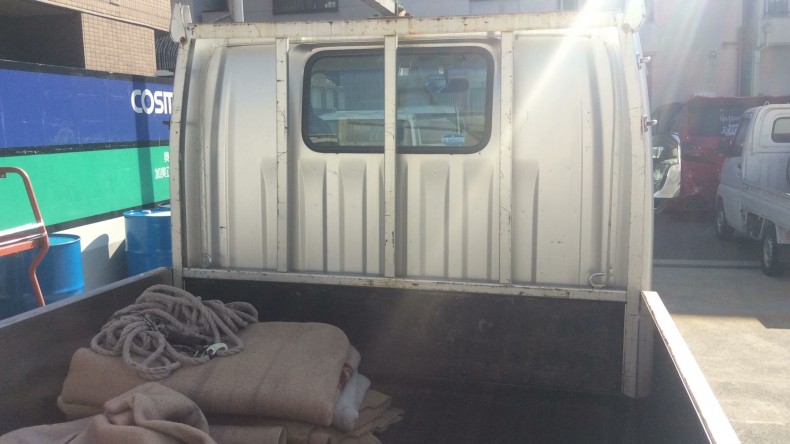 内装後方シート