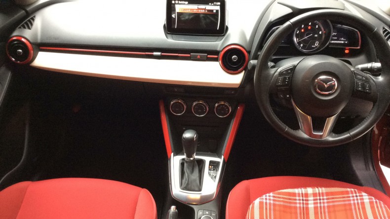 内装インパネ全体