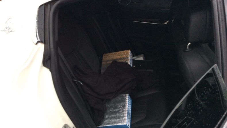 内装後方シート