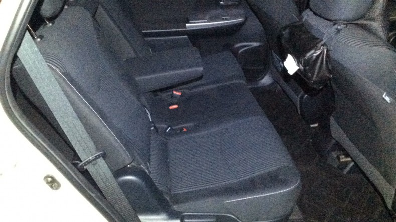 内装後方シート