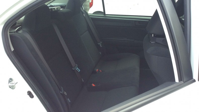 内装後方シート