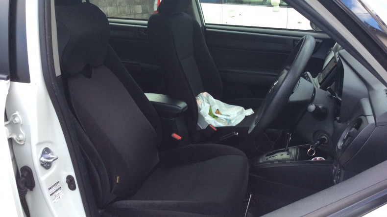 内装前方シート