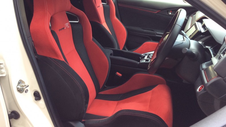 内装前方シート