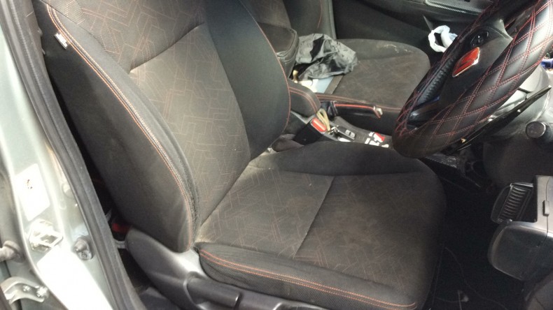 内装前方シート