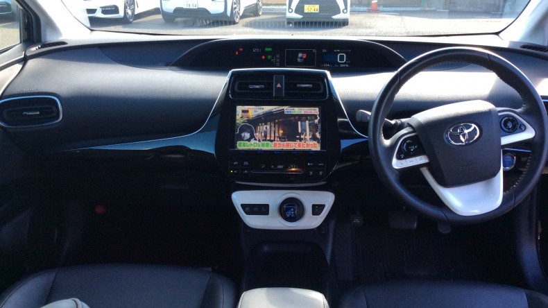 内装インパネ全体