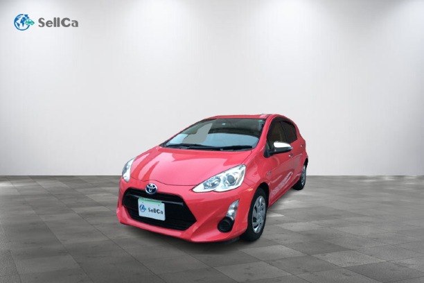 トヨタ/アクア-28425