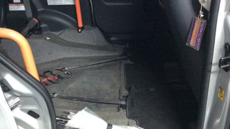 内装後方シート