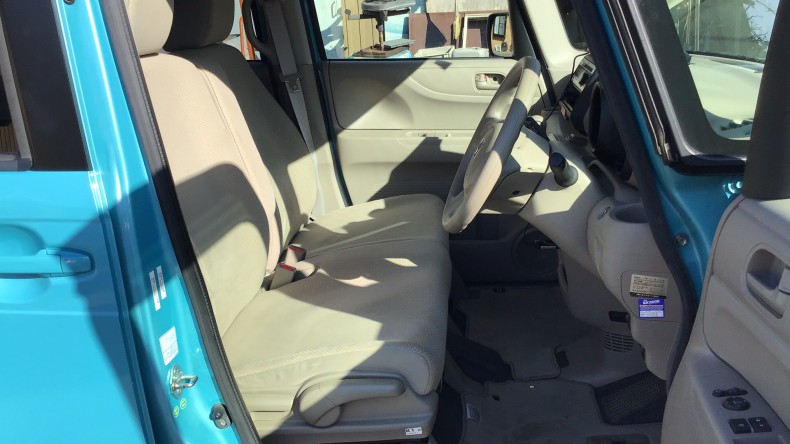 内装前方シート