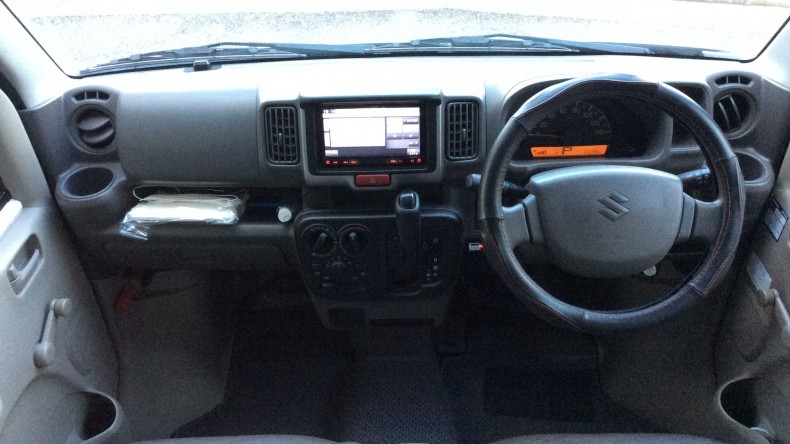 内装インパネ全体