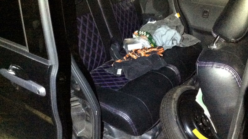 内装後方シート