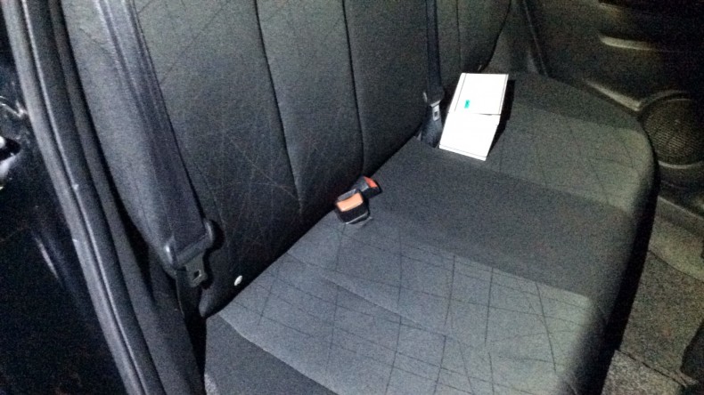 内装後方シート