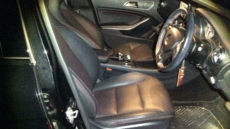 内装前方シート