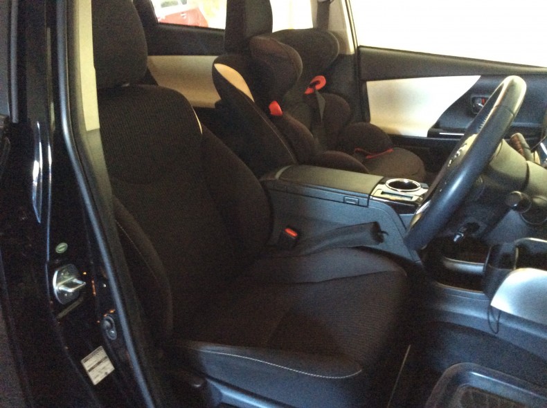 内装前方シート