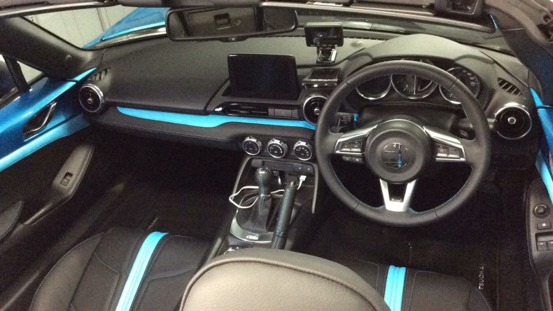 内装インパネ全体