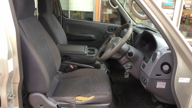 内装前方シート