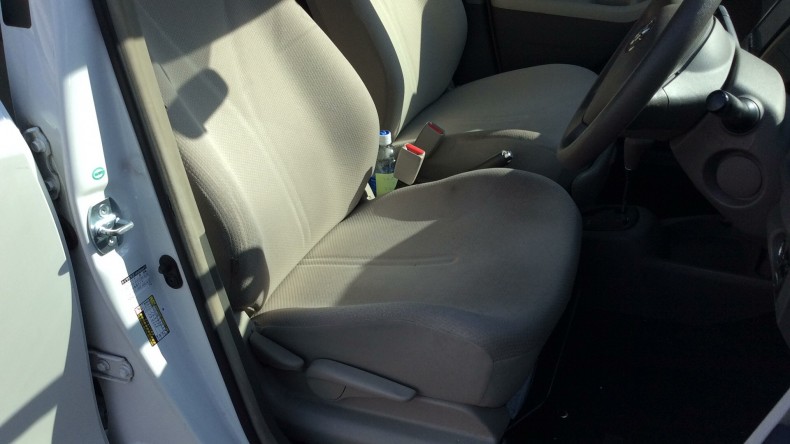 内装前方シート