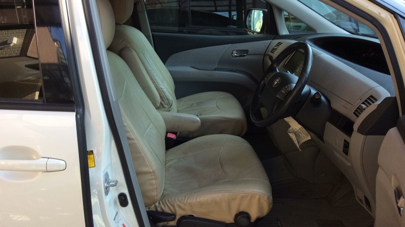 内装前方シート