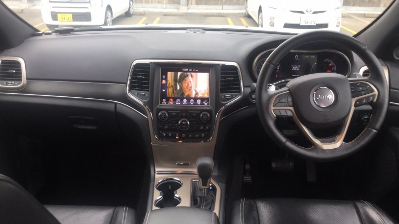 内装インパネ全体