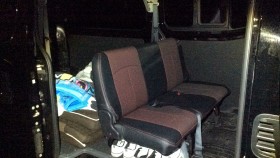 内装後方シート