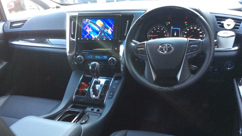 内装インパネ全体