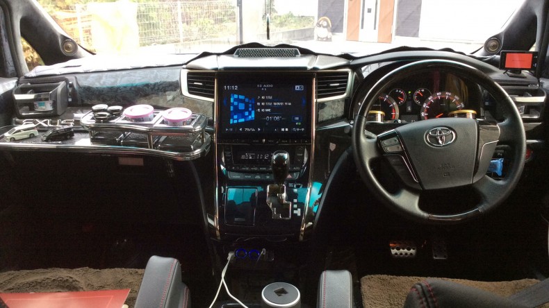 内装インパネ全体