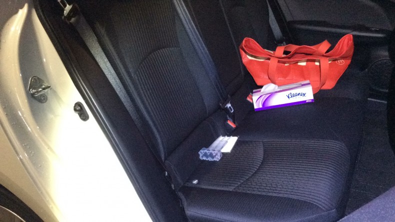 内装後方シート