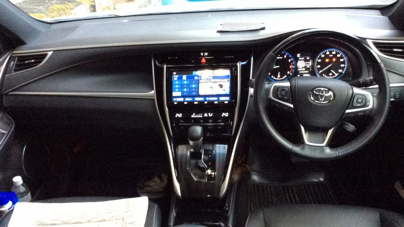 内装インパネ全体