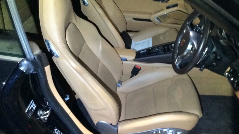 内装前方シート