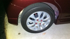 タイヤホイール前