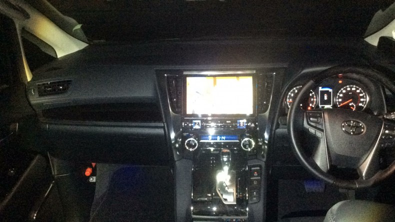 内装インパネ全体