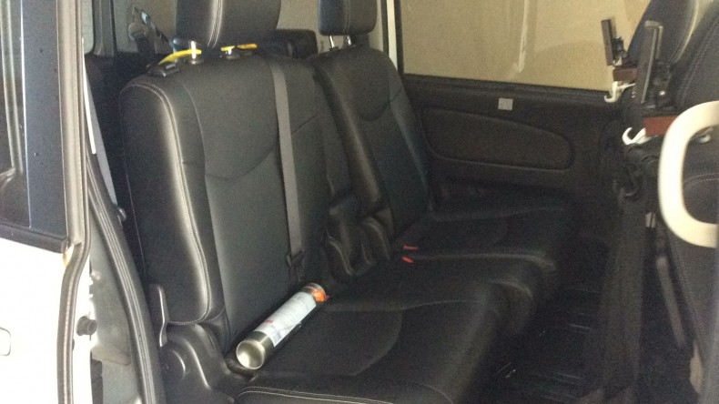 内装後方シート